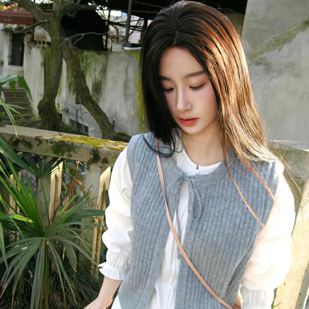 糟糕我被哥哥们包围了